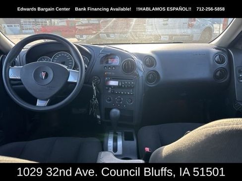 Used 2008 Pontiac Grand Prix Base image 12