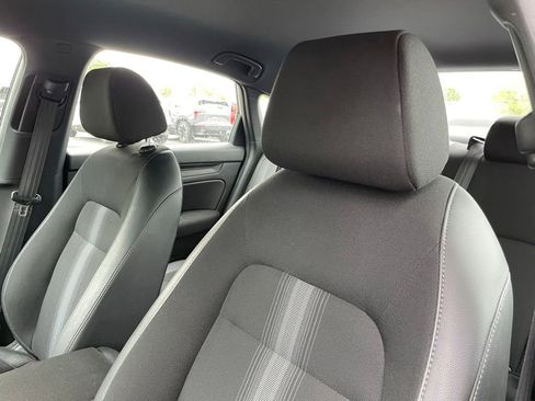 Used 2025 Honda Civic Sport image 23
