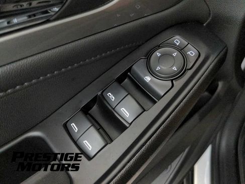 Used 2023 Chevrolet Traverse LT w/ LPO, Floor Liner Package AWD/4WD image 25