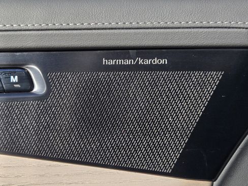 New 2026 Volvo XC90 B6 Ultra image 27