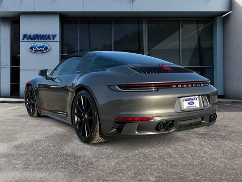 Used 2021 Porsche 911 Targa 4S image 4