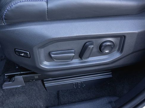 Used 2023 Toyota Tundra Platinum image 12