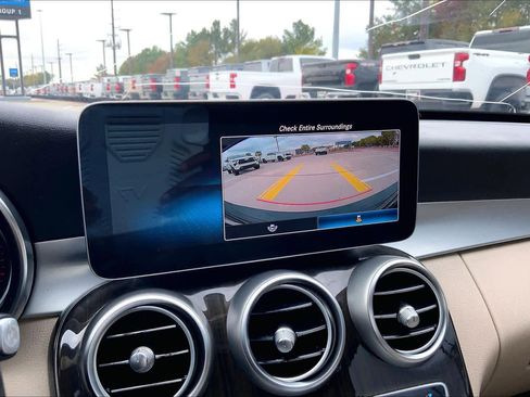 Used 2019 Mercedes-Benz C 300 Sedan image 28