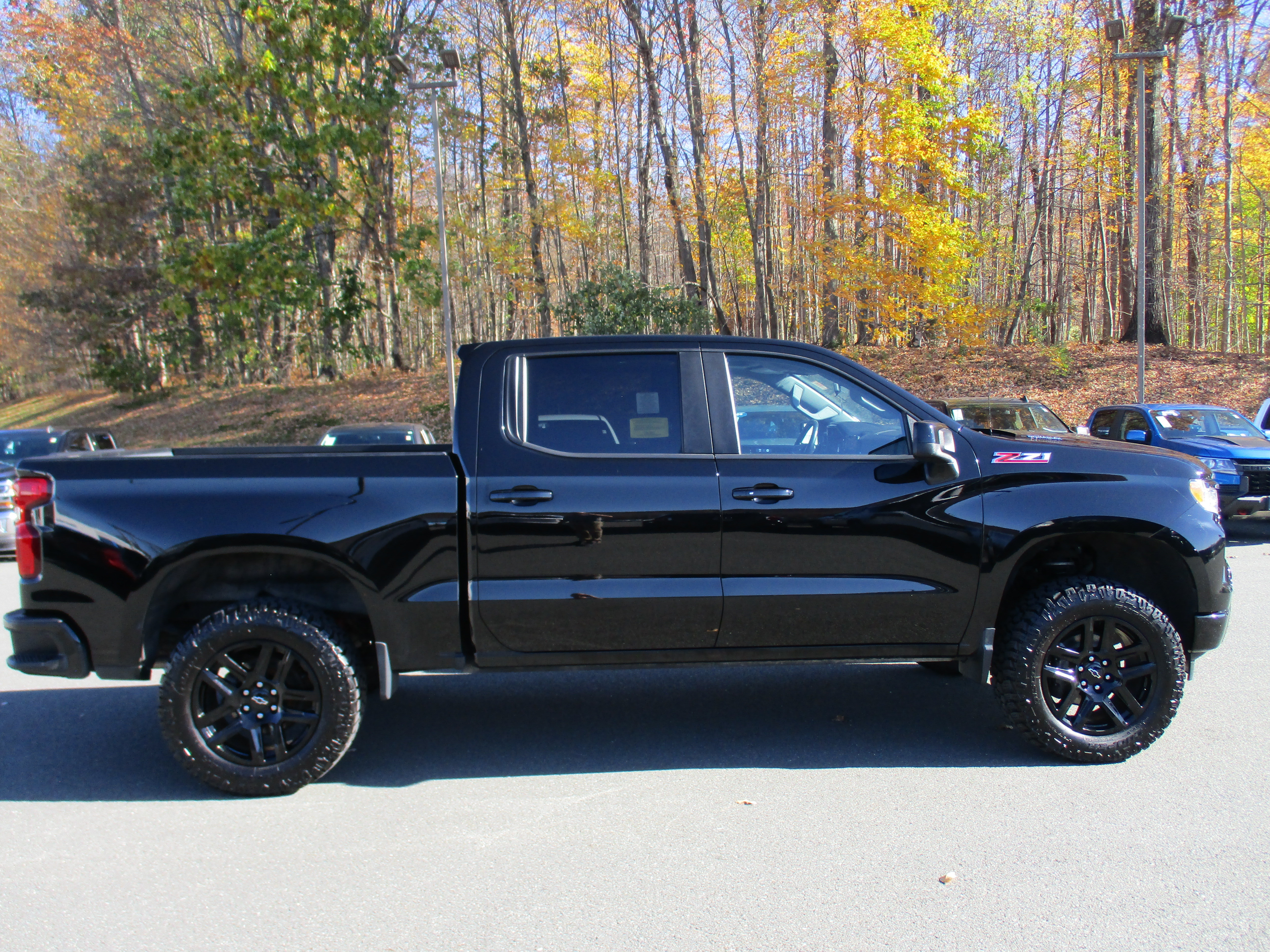 Used 2022 Chevrolet Silverado 1500 RST w/ All Star Edition Plus AWD/4WD image 4