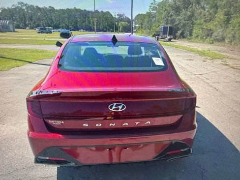 Used 2023 Hyundai Sonata SEL FWD image 5