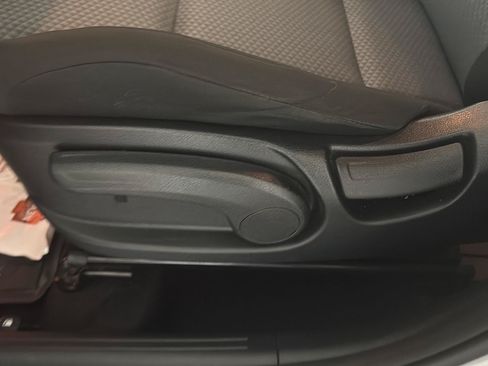 Used 2022 Kia Soul LX w/ Technology Package FWD image 10