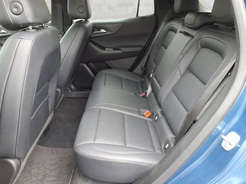 Used 2025 Chevrolet Equinox LT w/ Convenience Package II AWD/4WD image 7