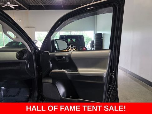 Used 2020 Toyota Tacoma 4x4 Double Cab image 20