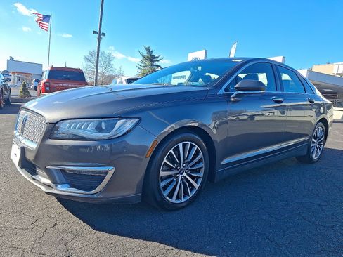 Used 2018 Lincoln MKZ Select w/ Select Plus Package image 3