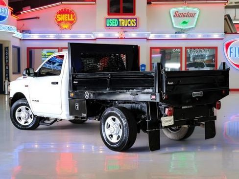 Used 2022 RAM 3500 Tradesman RWD image 4
