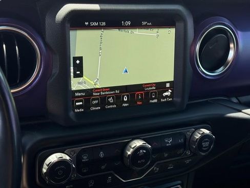 Used 2022 Jeep Wrangler Rubicon w/ LED Lighting Group AWD/4WD image 22