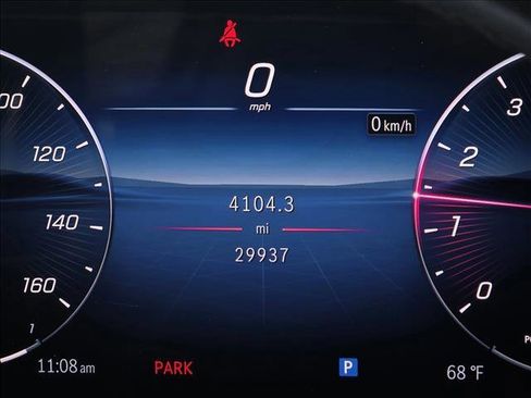 Used 2025 Mercedes-Benz C 300 4MATIC Sedan image 17