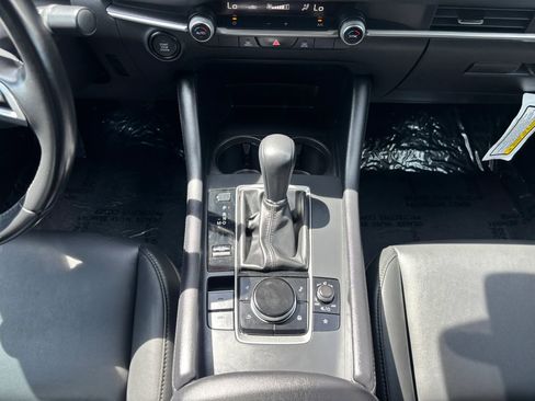 Used 2023 MAZDA MAZDA3 s FWD image 35