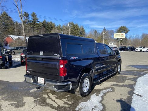 Used 2022 Chevrolet Silverado 1500 LT w/ Safety Package image 5
