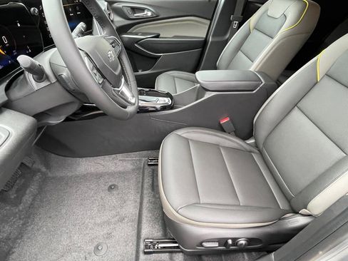 New 2026 Chevrolet Trax ACTIV w/ Driver Confidence Package image 11