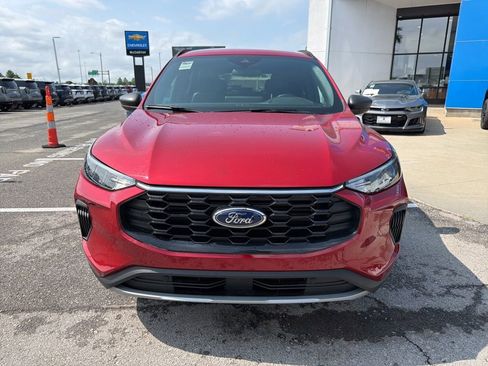 Used 2025 Ford Escape ST-Line w/ Equipment Group 301A FWD image 8