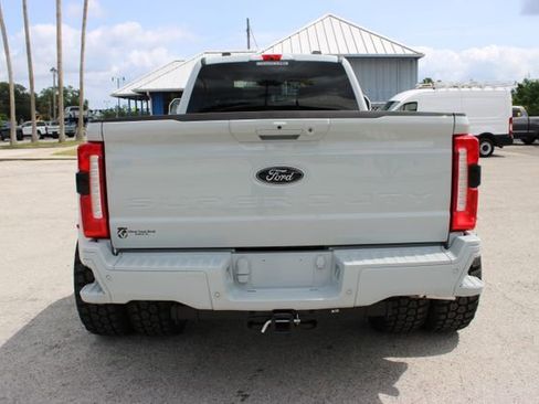 Used 2026 Ford F450 Lariat AWD/4WD image 9