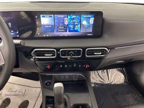 New 2026 Nissan Sentra SV w/ SV Convenience Package image 24