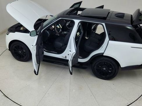 Used 2025 Land Rover Range Rover SE image 85