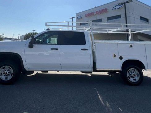 Used 2023 Chevrolet Silverado 2500 W/T w/ WT Convenience Package image 5