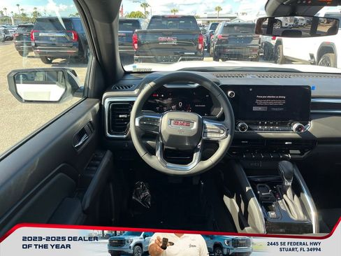 New 2026 GMC Canyon Elevation image 13