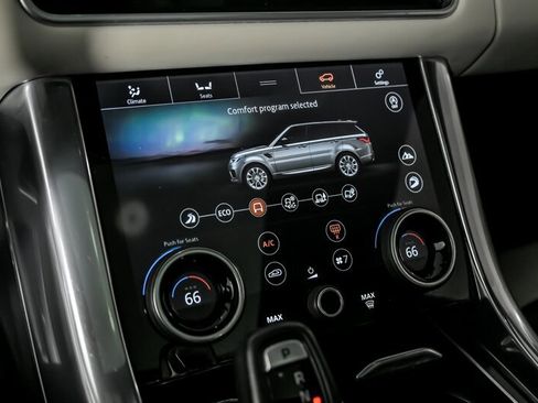 Used 2020 Land Rover Range Rover Sport HST image 35