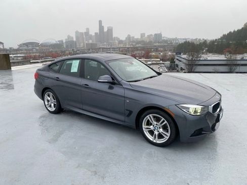Used 2019 BMW 330i Gran Turismo xDrive w/ M Sport Package image 26