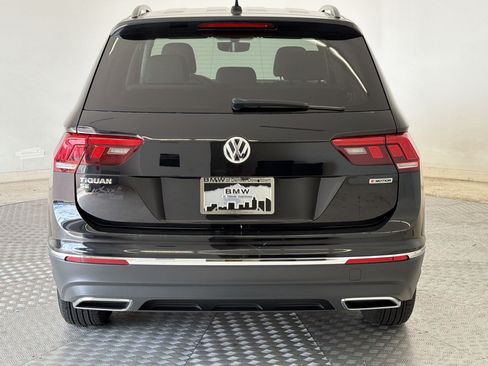 Used 2020 Volkswagen Tiguan SE AWD/4WD image 10