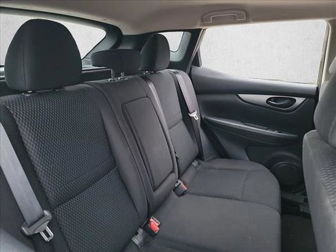 Used 2017 Nissan Rogue Sport S w/ S Appearance Package image 16