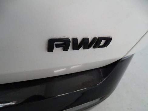 Used 2020 Chevrolet Traverse Premier w/ Redline Edition AWD/4WD image 28