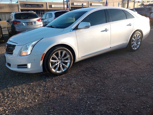 Used 2016 Cadillac XTS Luxury w/ Driver Awareness Package image 3