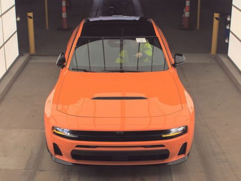 Used 2026 Dodge Charger Scat Pack w/ Wheel & Tire Package AWD/4WD image 3