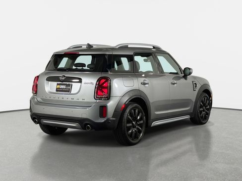 Used 2024 MINI Cooper Countryman S FWD image 3