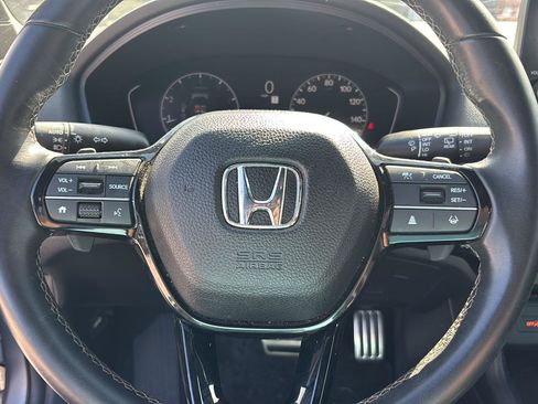 Used 2023 Honda Civic Sport image 17