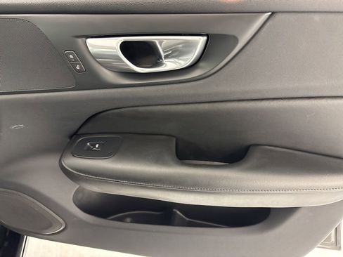 Used 2024 Volvo S60 B5 Core image 42