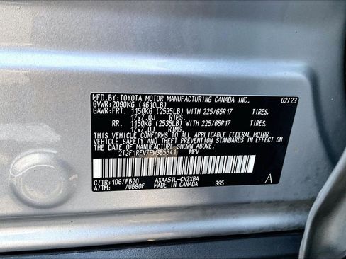 Used 2023 Toyota RAV4 LE AWD/4WD image 29