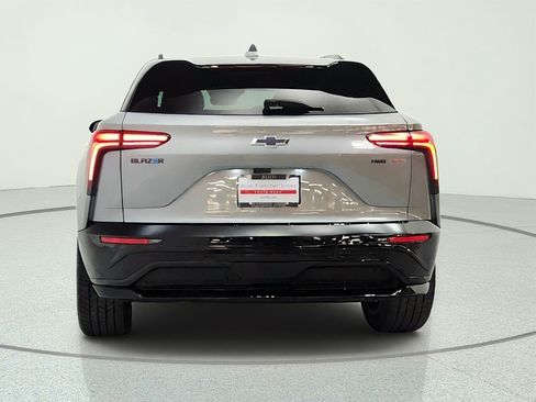 Used 2024 Chevrolet Blazer EV RS AWD/4WD image 6
