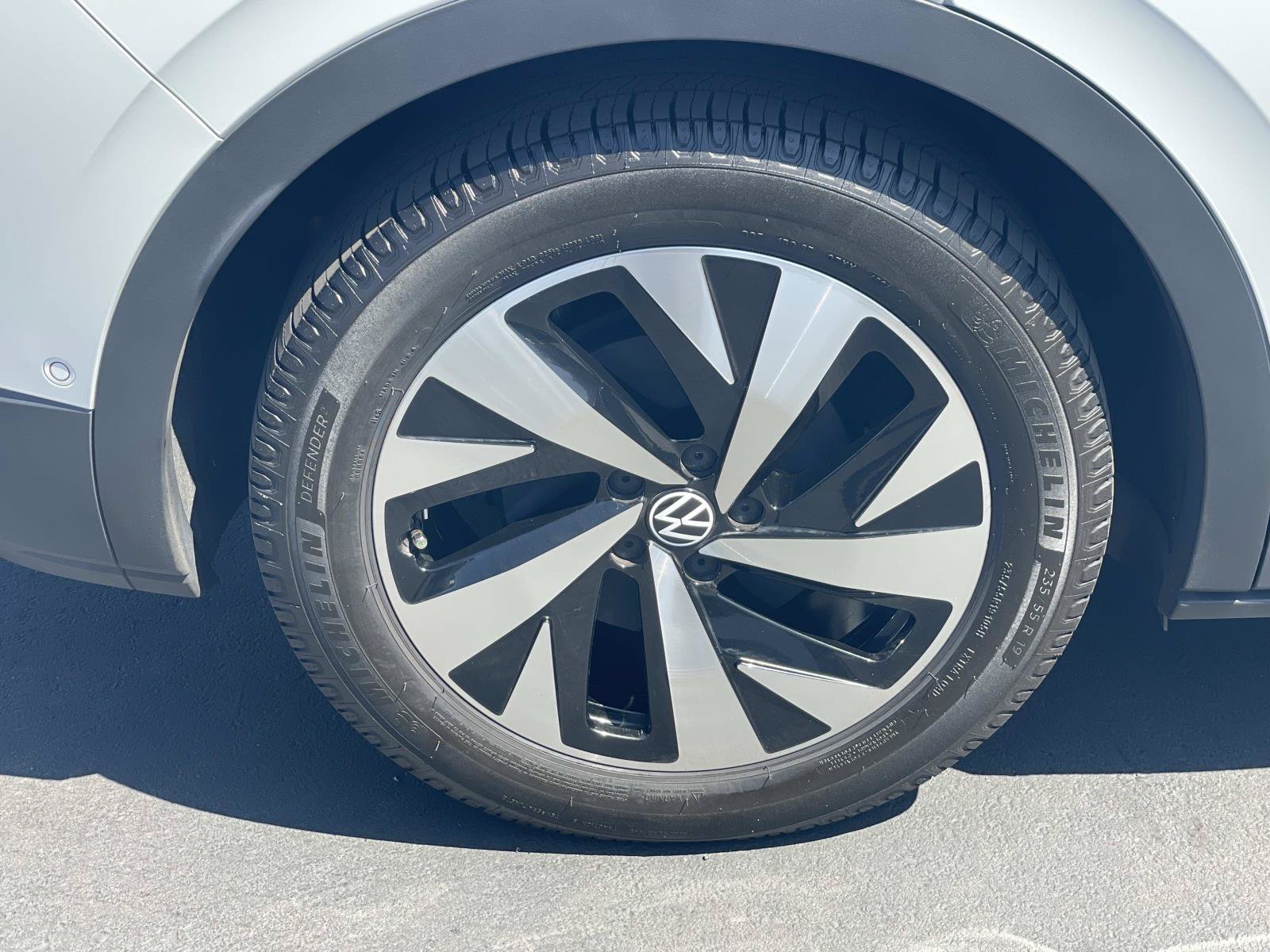 Certified 2023 Volkswagen ID.4 Pro RWD image 6