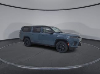 New 2026 Jeep Grand Wagoneer L Summit w/ Premium Group III AWD/4WD video 2