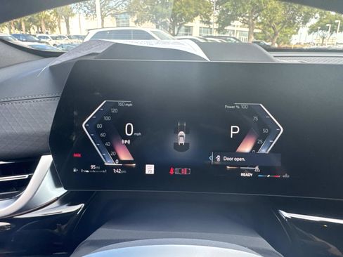 Used 2025 BMW X2 xDrive28i image 30