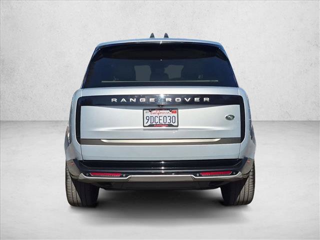 Used 2023 Land Rover Range Rover SE AWD/4WD image 7