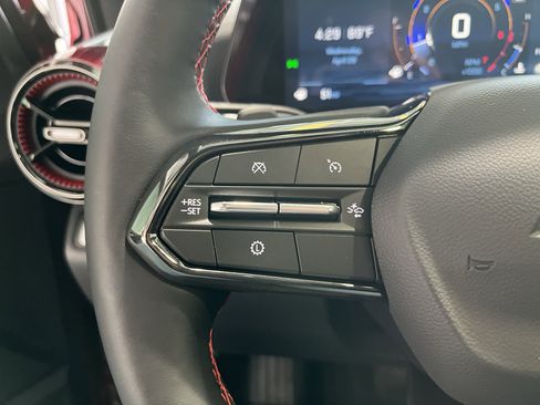 New 2026 Chevrolet Equinox RS FWD image 19
