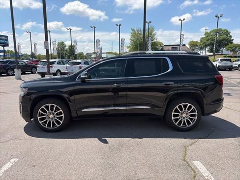 Used 2023 GMC Acadia Denali w/ Denali Ultimate Package AWD/4WD image 7