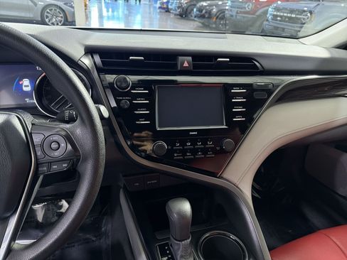 Used 2020 Toyota Camry LE w/ Convenience Package AWD/4WD image 20