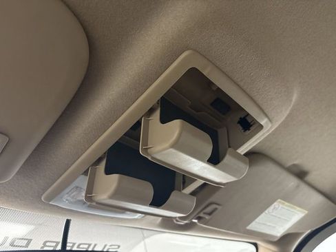 Used 2015 Ford F350 XLT w/ XLT Premium Package image 40