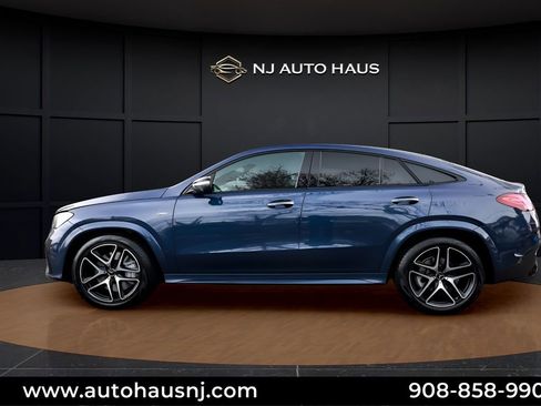 Used 2024 Mercedes-Benz GLE 53 AMG 4MATIC Coupe w/ Driver Assistance Package image 4