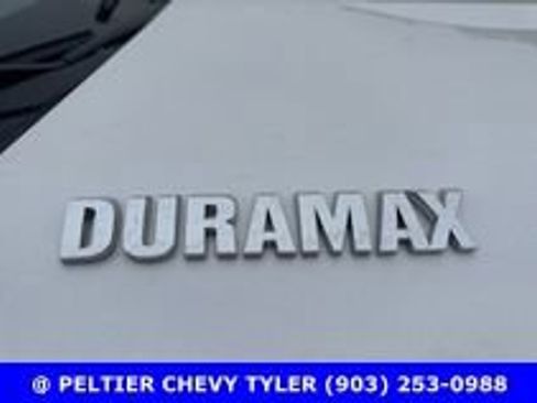 Used 2021 Chevrolet Silverado 1500 LTZ w/ LTZ Premium Package AWD/4WD image 11