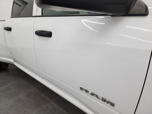 Used 2021 RAM 3500 Tradesman image 24