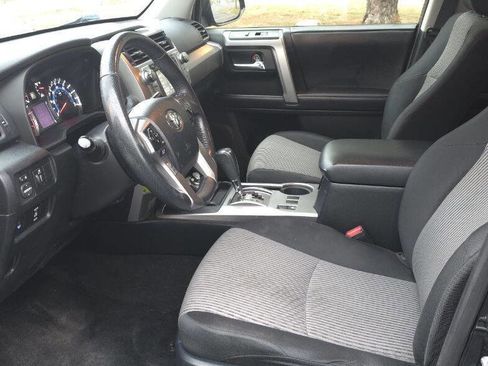 Used 2017 Toyota 4Runner SR5 image 28