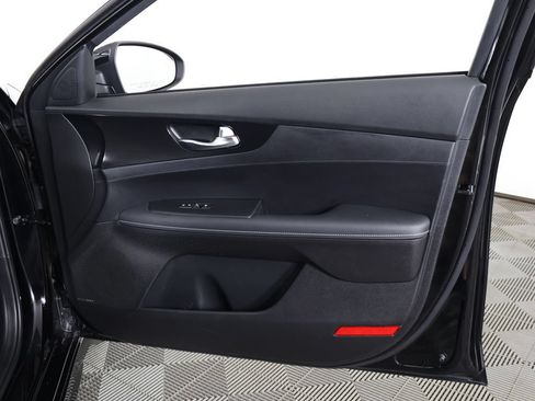 Used 2024 Kia Forte GT-Line w/ GT-Line Premium Package FWD image 25